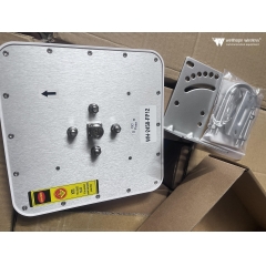 Antenna a pannello piatto da 12 dBi a 2.4 GHz e 5 GHz